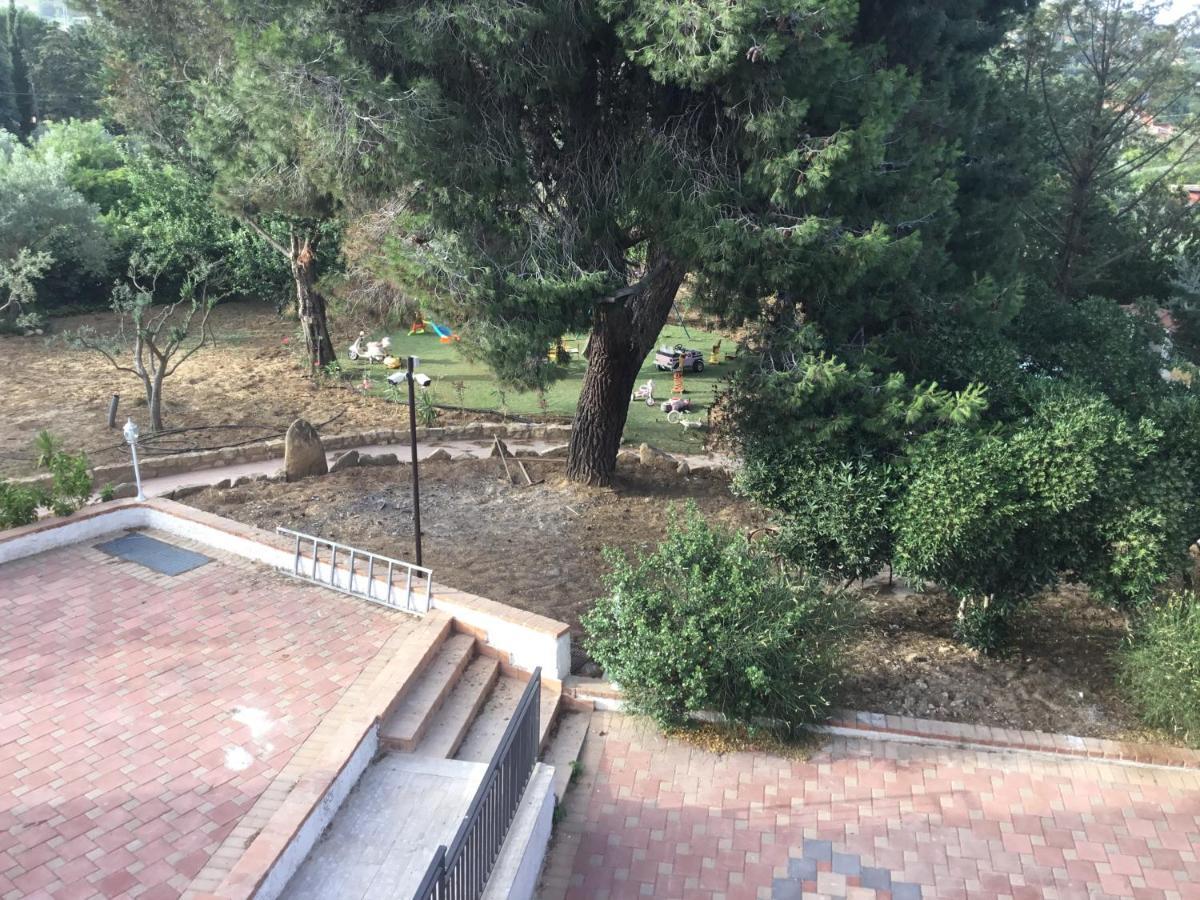 Villa Niscima Caltanissetta Buitenkant foto